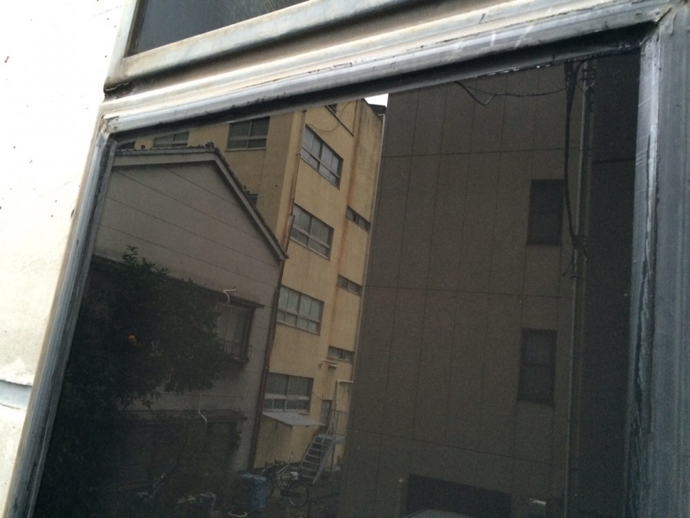 ビルの窓ガラス清掃